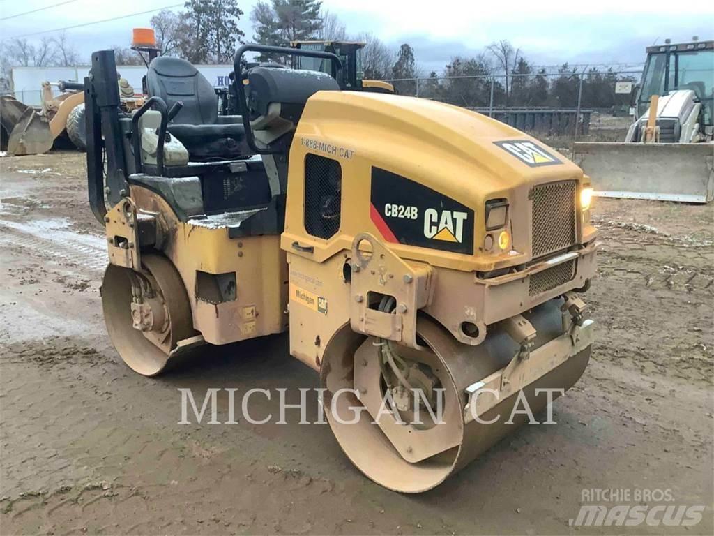CAT CB24B Çift tamburlu silindirler