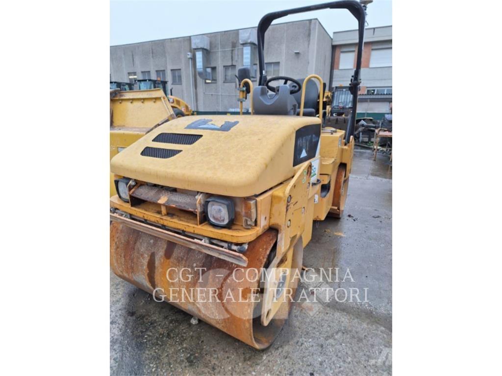 CAT CB34 Çift tamburlu silindirler