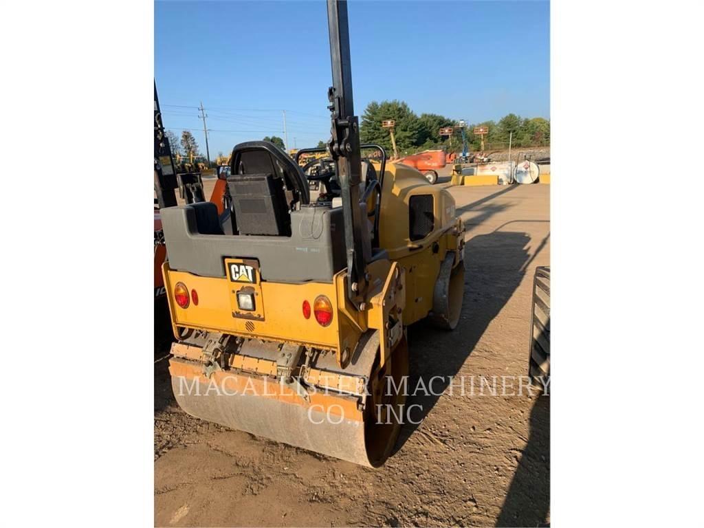 CAT CB34B Çift tamburlu silindirler