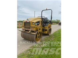 CAT CB34B Çift tamburlu silindirler