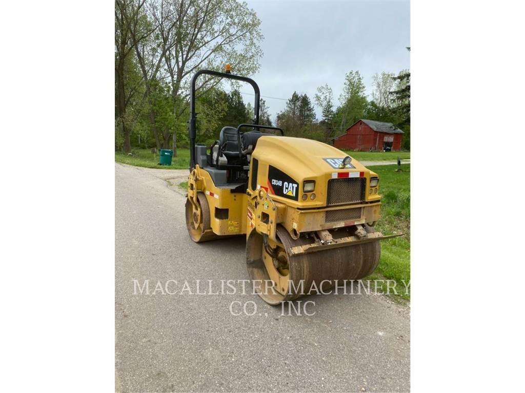 CAT CB34B Çift tamburlu silindirler