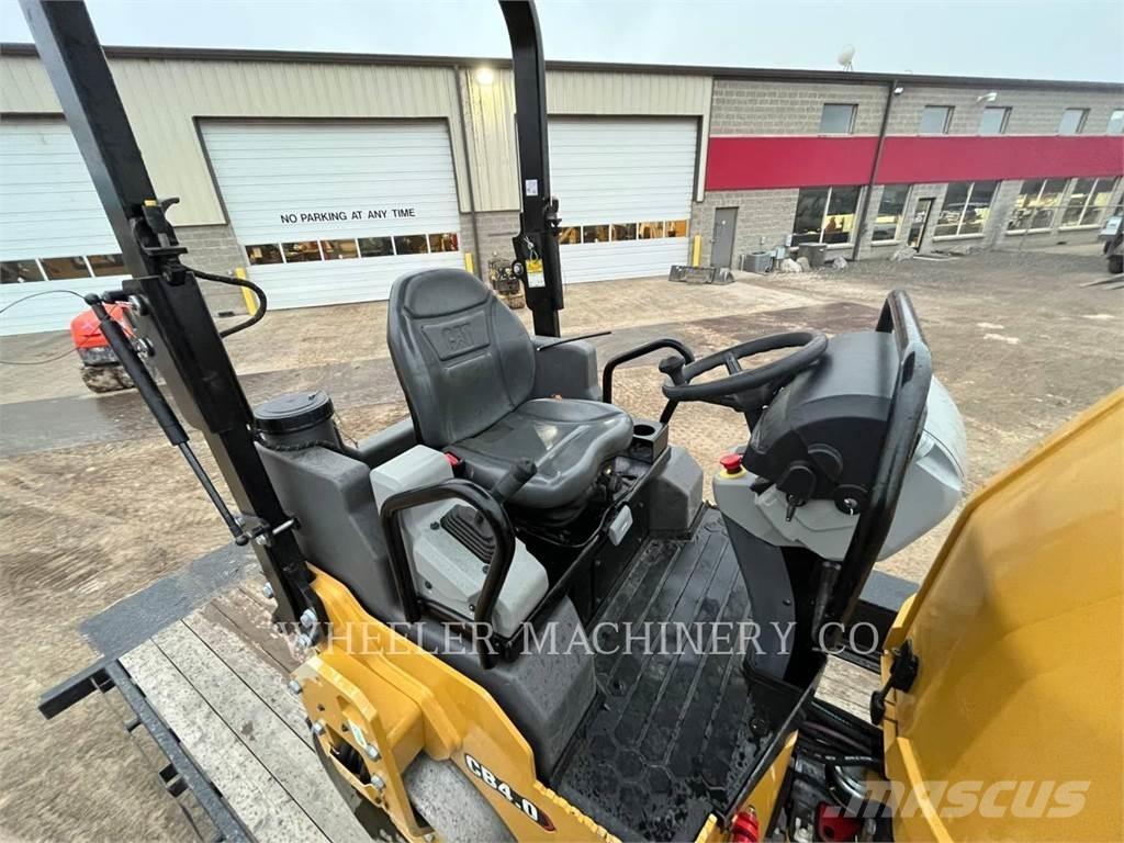 CAT CB4.0 Çift tamburlu silindirler