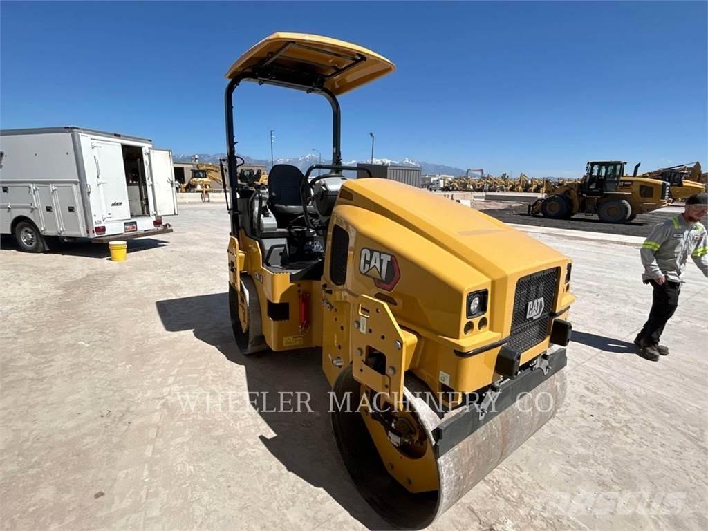 CAT CB4.0 Çift tamburlu silindirler
