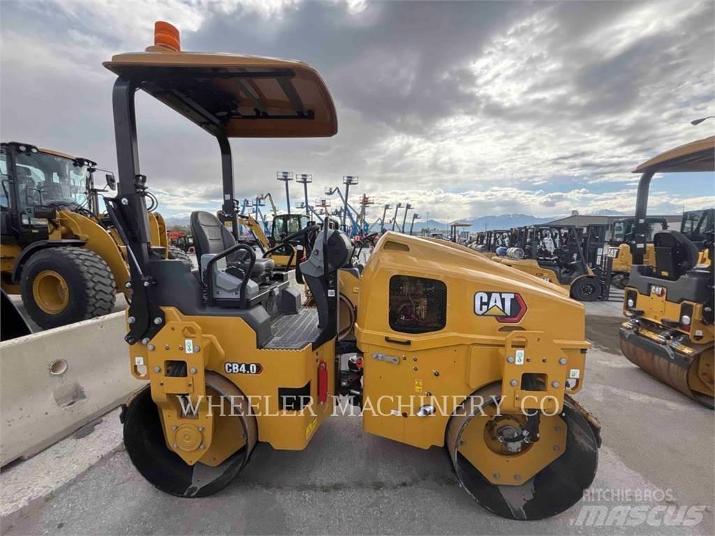 CAT CB4.0 Çift tamburlu silindirler