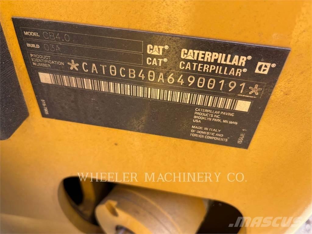 CAT CB4.0 Çift tamburlu silindirler