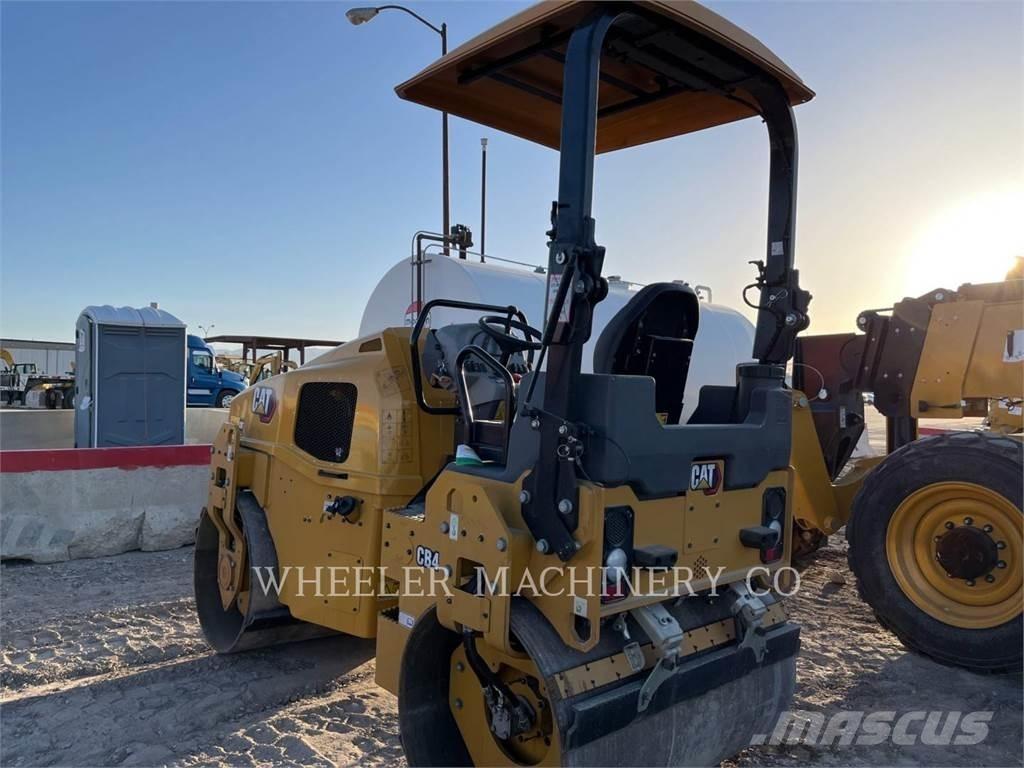 CAT CB4.0 Çift tamburlu silindirler