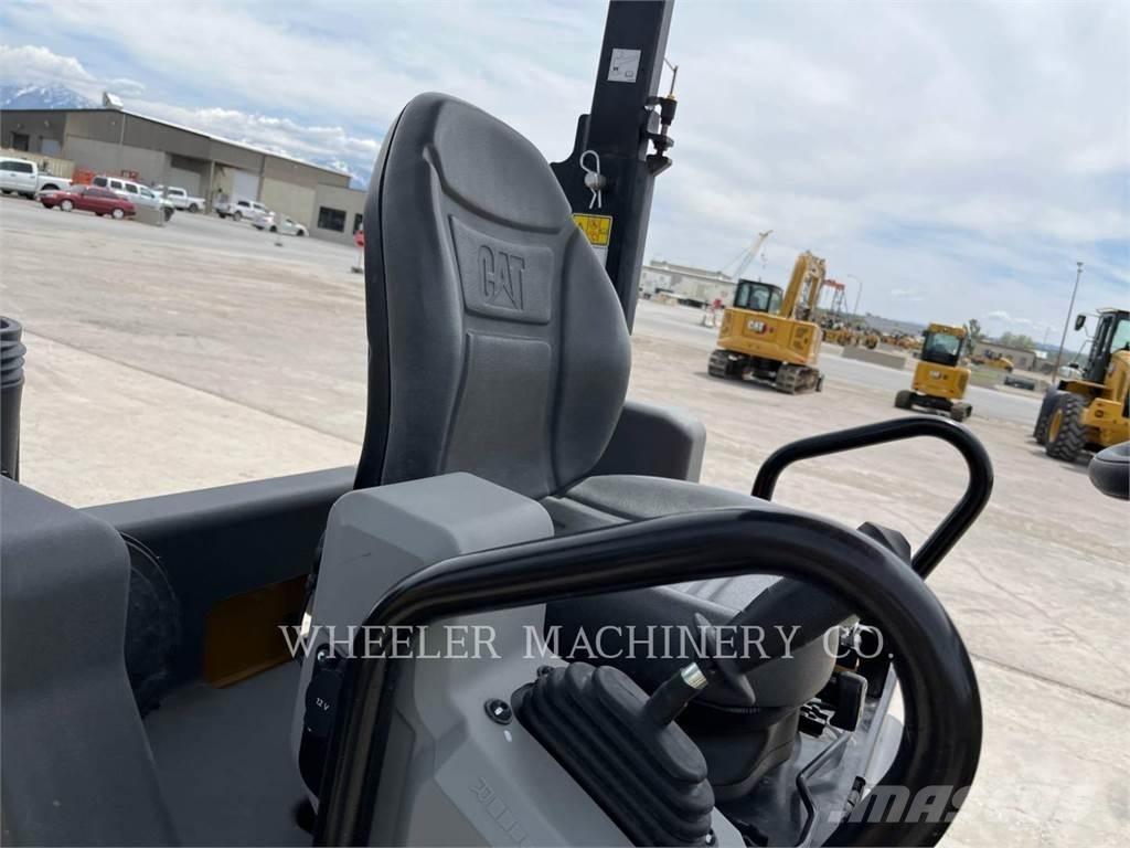 CAT CB4.0 Çift tamburlu silindirler