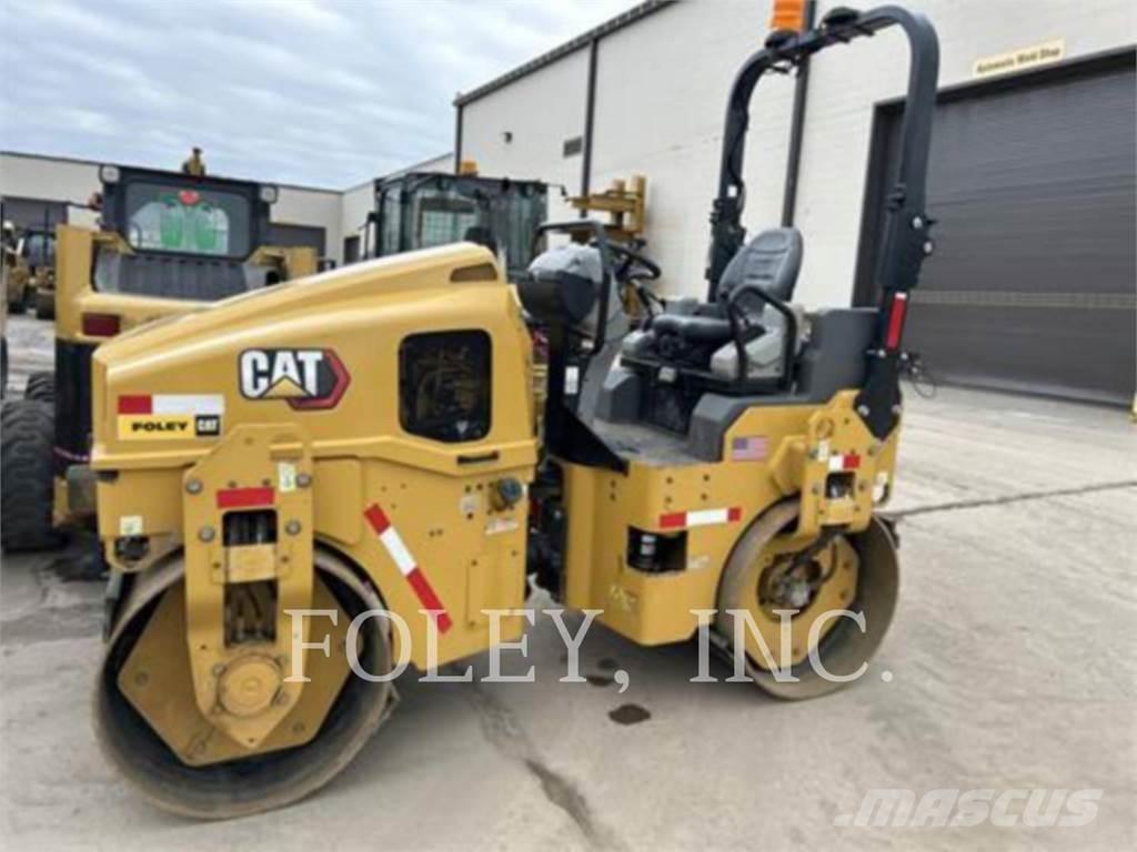 CAT CB4.0-03 Çift tamburlu silindirler