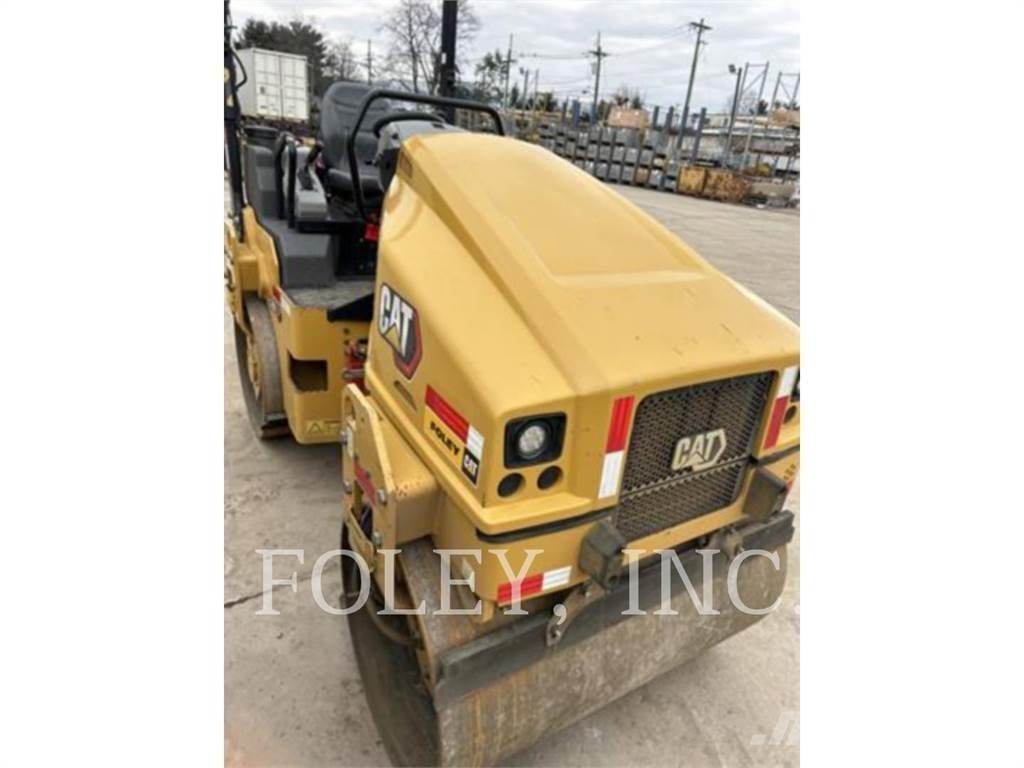 CAT CB4.0-03 Çift tamburlu silindirler