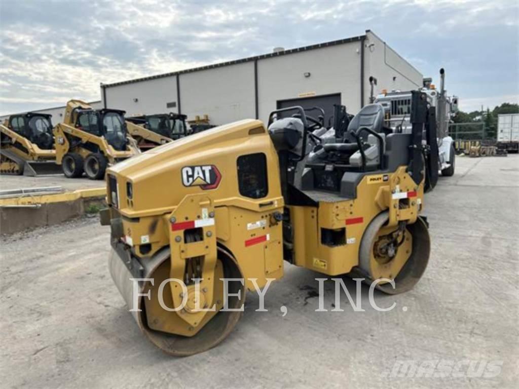 CAT CB4.0-03 Çift tamburlu silindirler