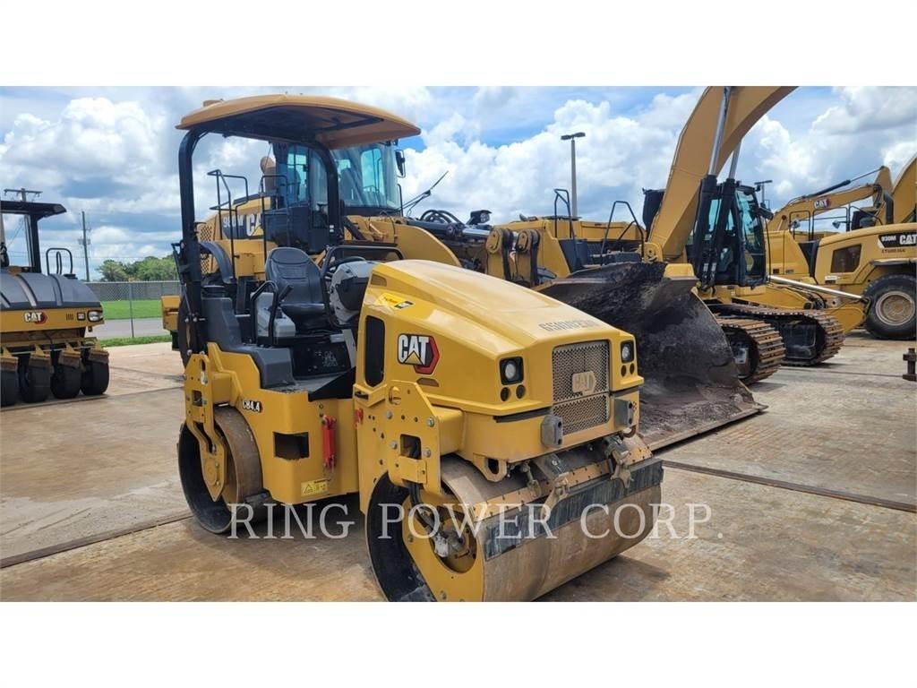 CAT CB4.4 Çift tamburlu silindirler