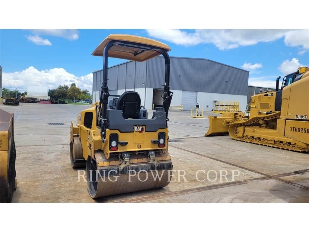 CAT CB4.4 Çift tamburlu silindirler