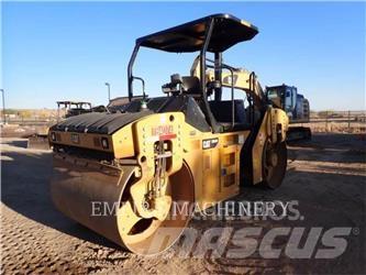 CAT CB54B Çift tamburlu silindirler