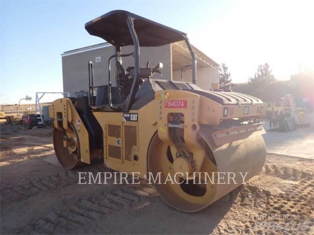 CAT CB54B Çift tamburlu silindirler