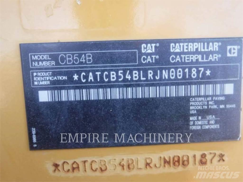 CAT CB54B Çift tamburlu silindirler