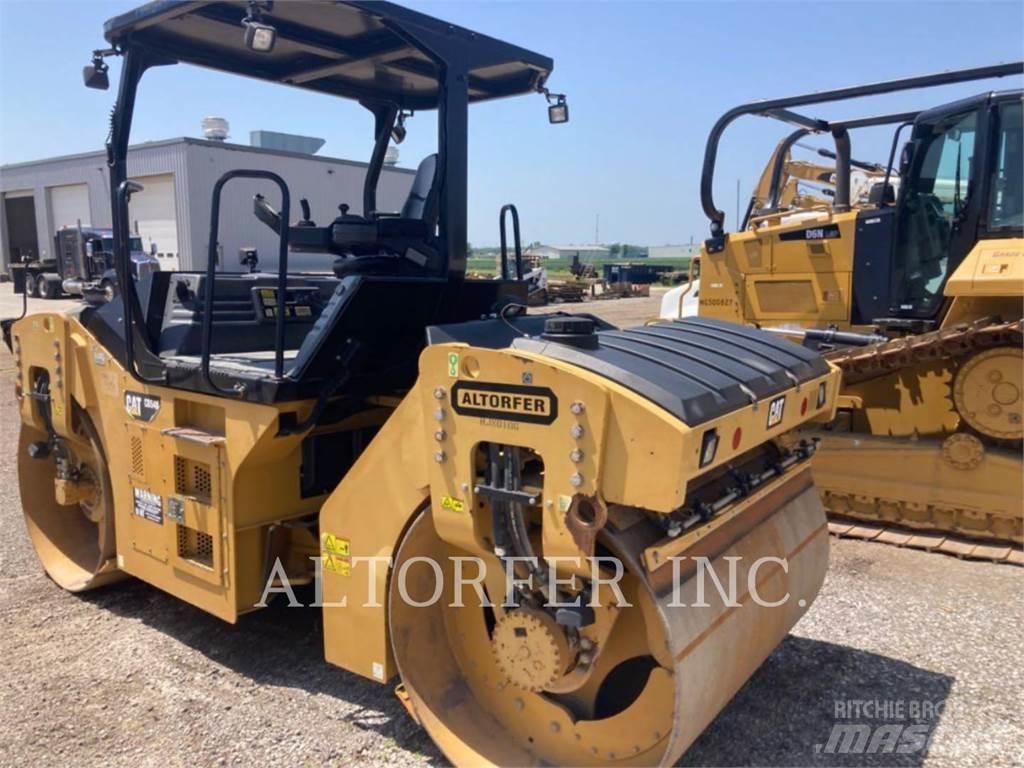 CAT CB54B Çift tamburlu silindirler