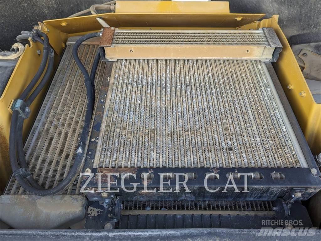 CAT CB64 Zemin sıkıştırma makineleri