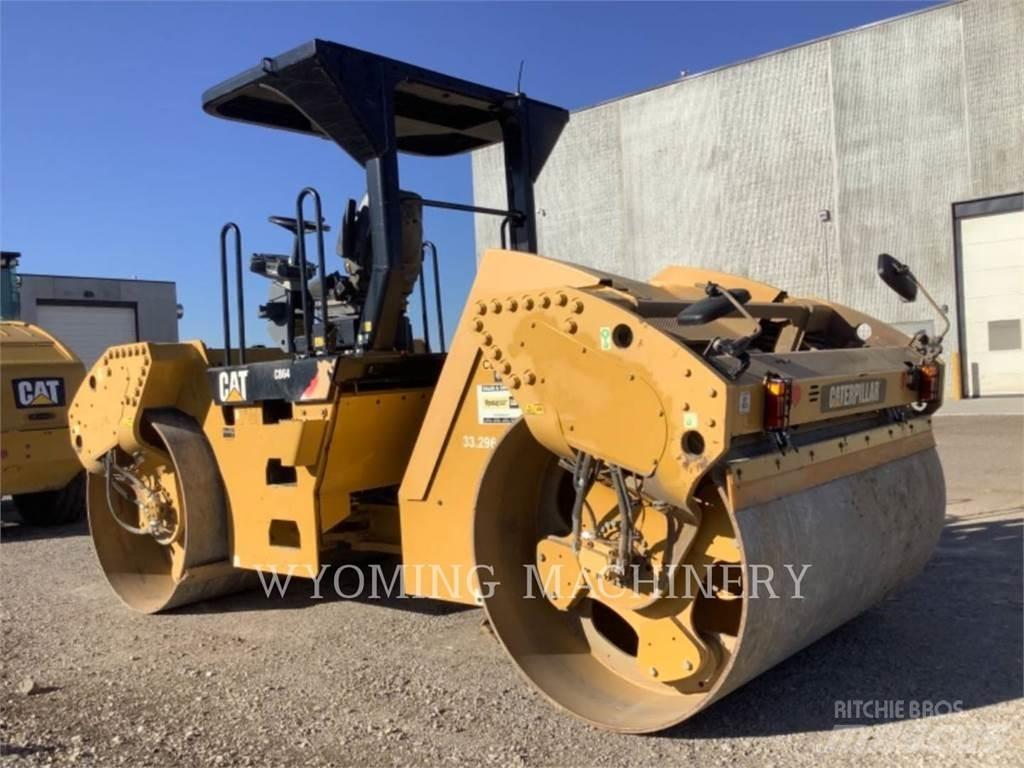 CAT CB64 Zemin sıkıştırma makineleri