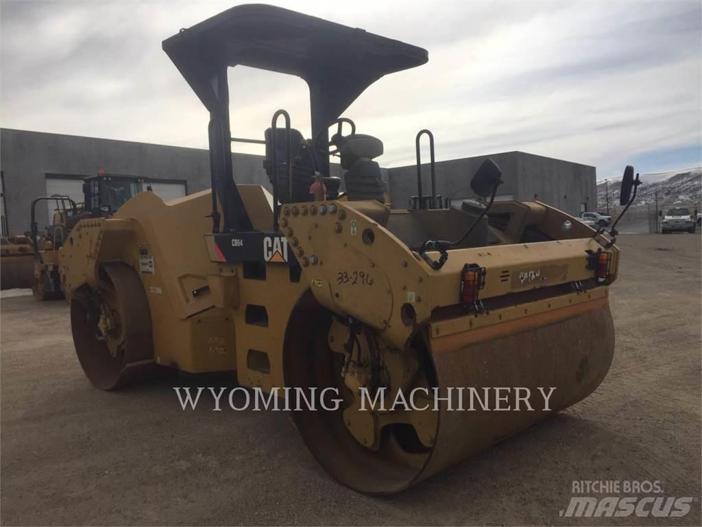 CAT CB64 Zemin sıkıştırma makineleri