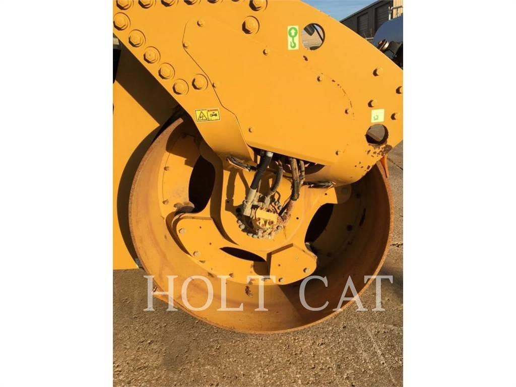CAT CB64 Tek tamburlu silindirler