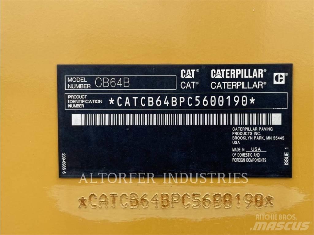 CAT CB64B Çift tamburlu silindirler