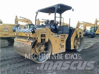 CAT CB64B Çift tamburlu silindirler