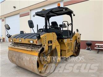 CAT CB66B Zemin sıkıştırma makineleri