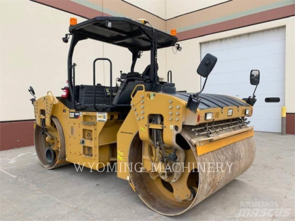 CAT CB66B Zemin sıkıştırma makineleri