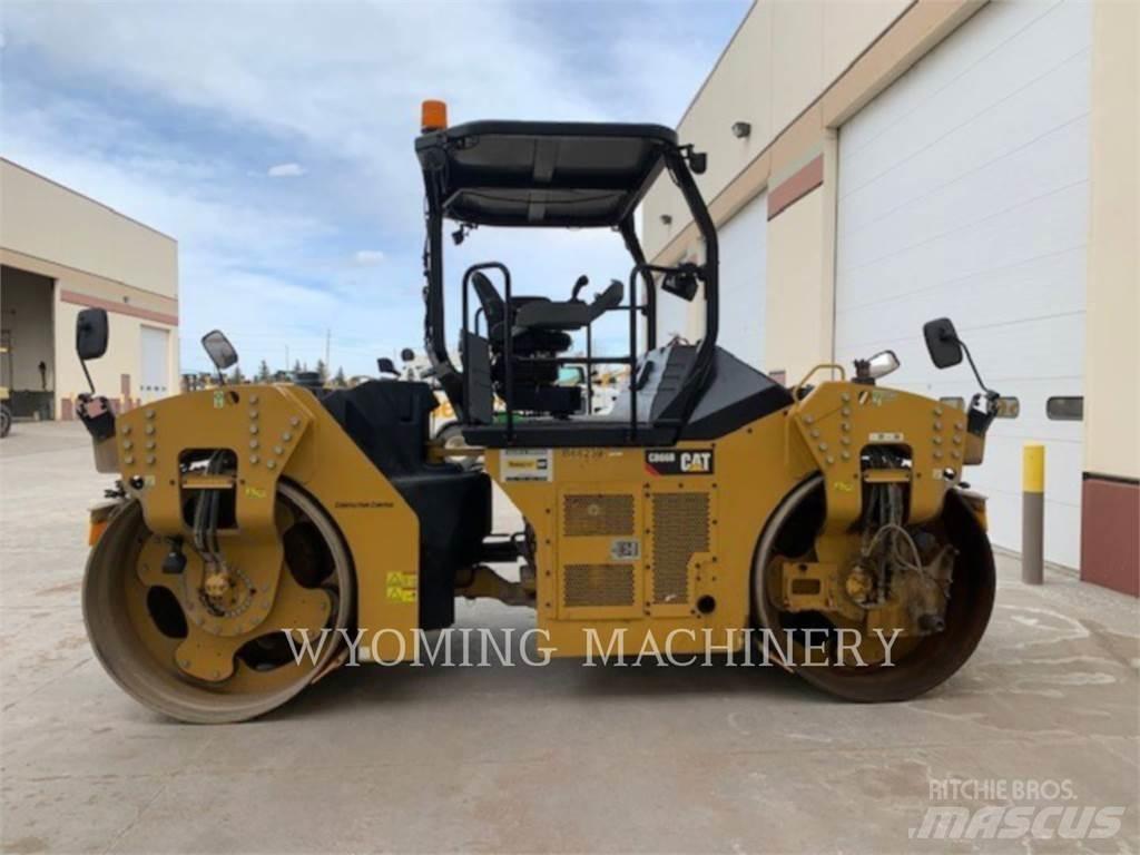 CAT CB66B Zemin sıkıştırma makineleri
