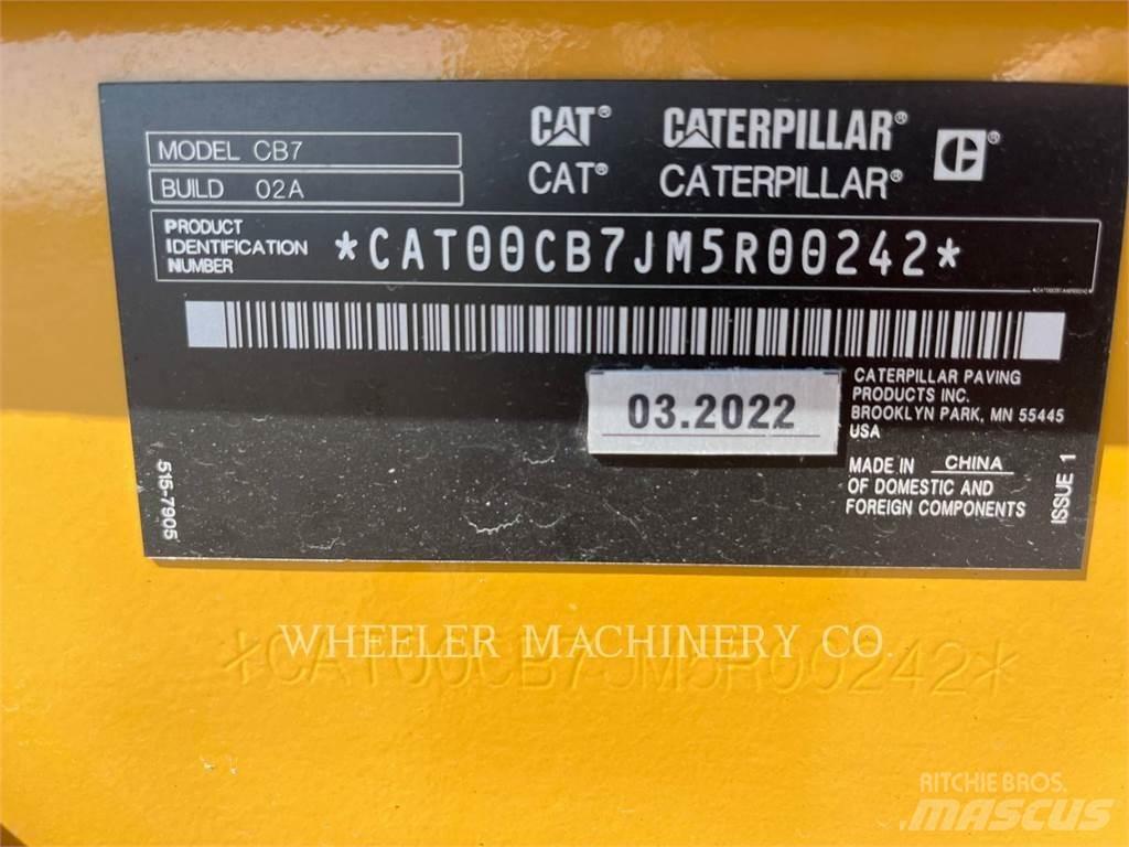 CAT CB7 Çift tamburlu silindirler