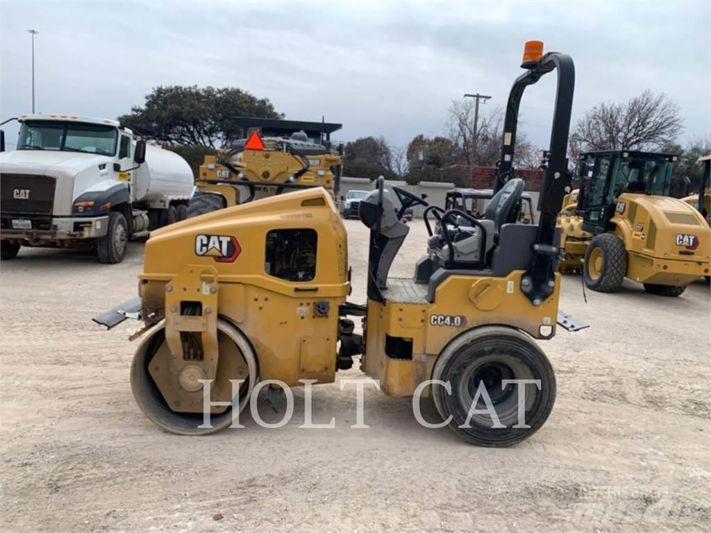 CAT CC4.0 Teleskopik yükleyiciler