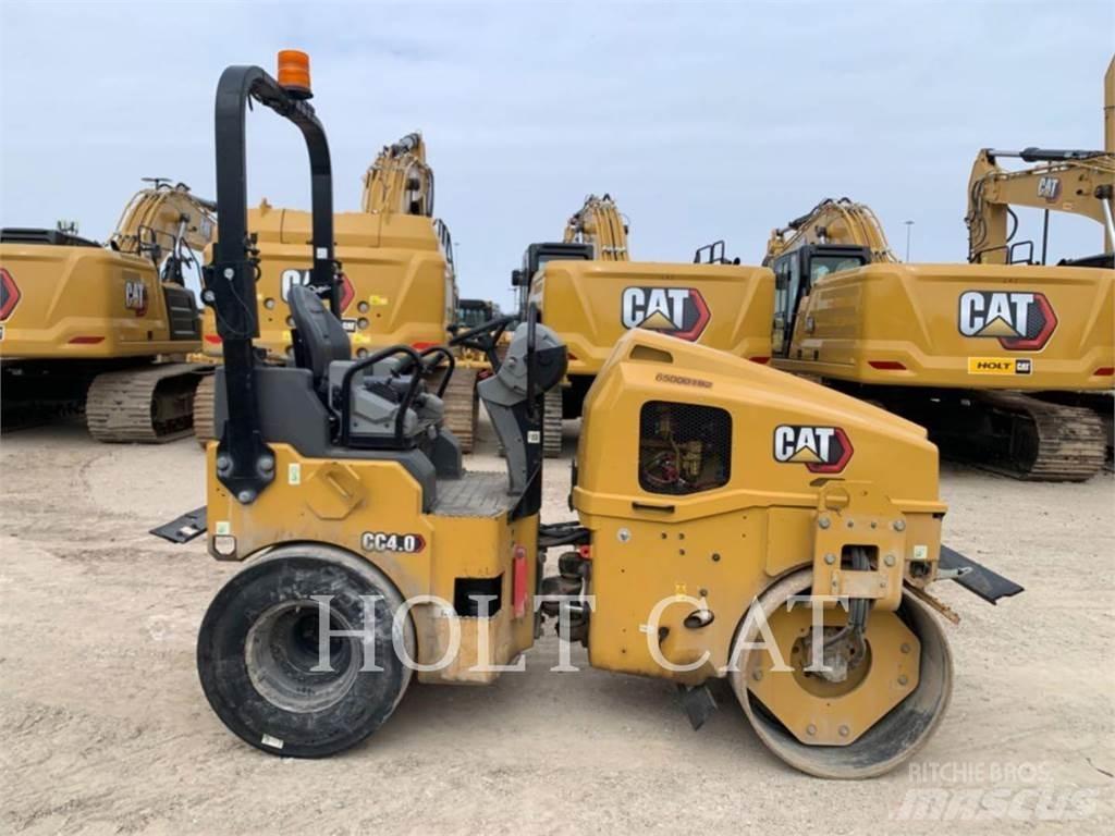 CAT CC4.0 Teleskopik yükleyiciler