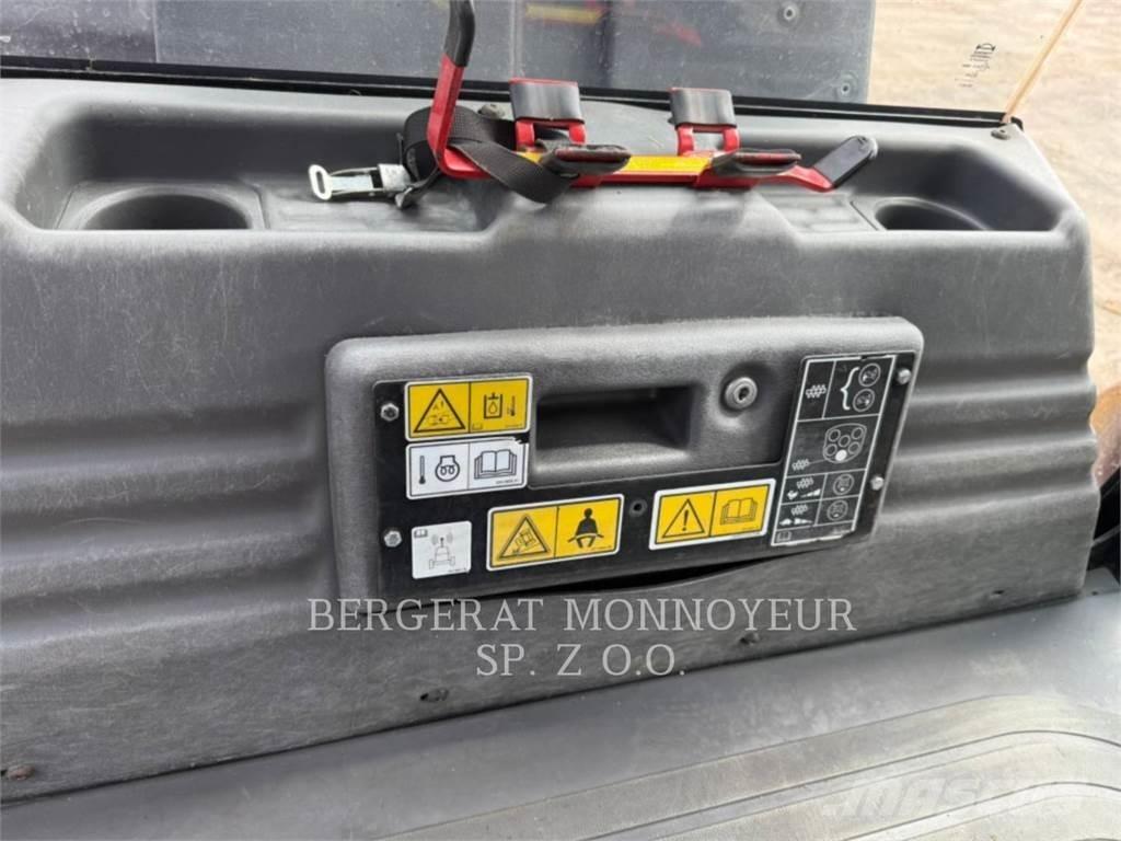 CAT CD44B Çift tamburlu silindirler