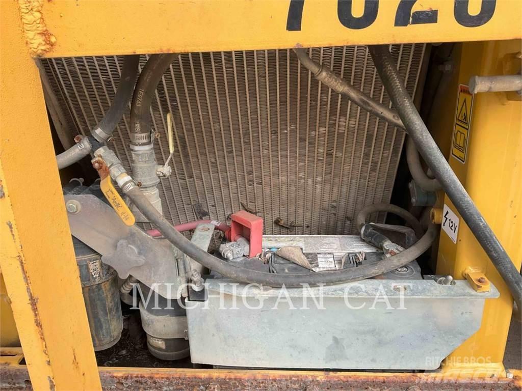 CAT CD54 Çift tamburlu silindirler