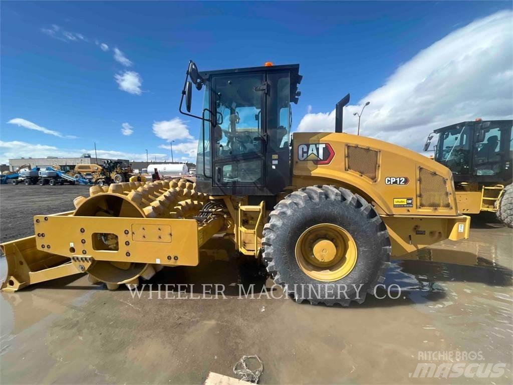 CAT CP12 Tek tamburlu silindirler