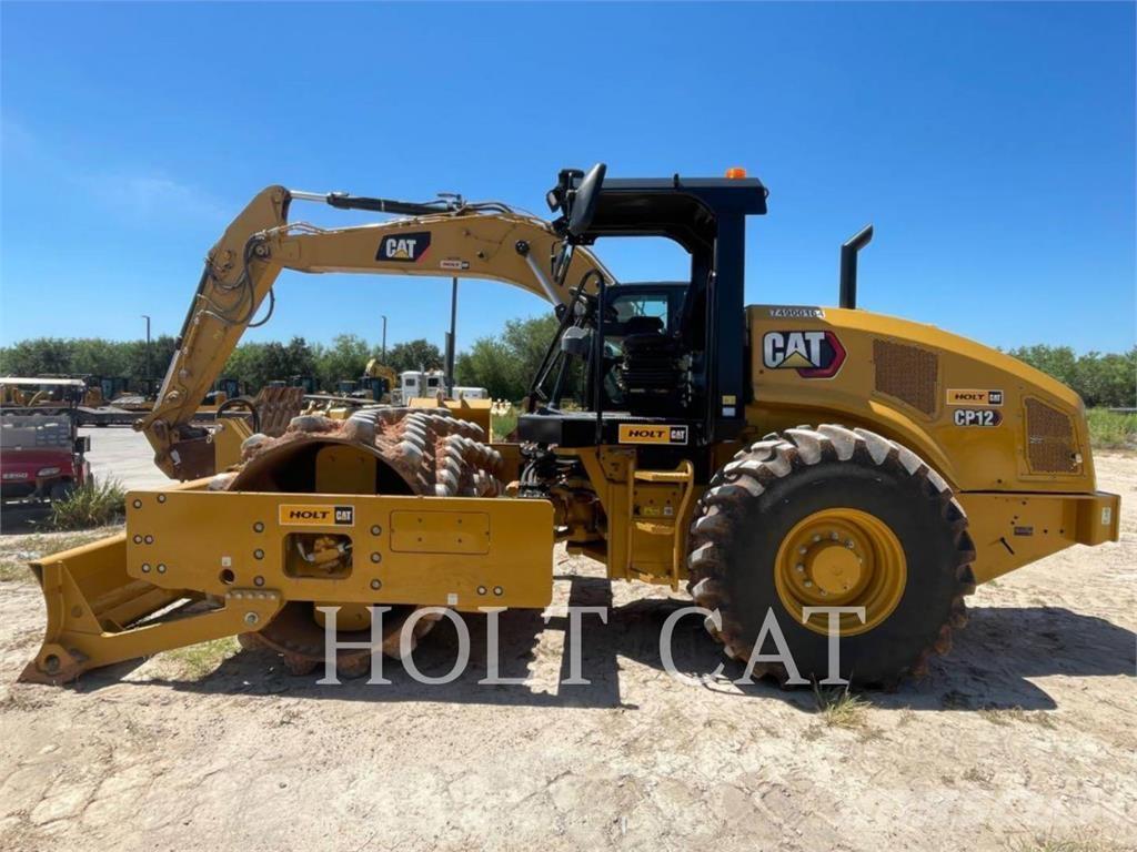 CAT CP12 Tek tamburlu silindirler