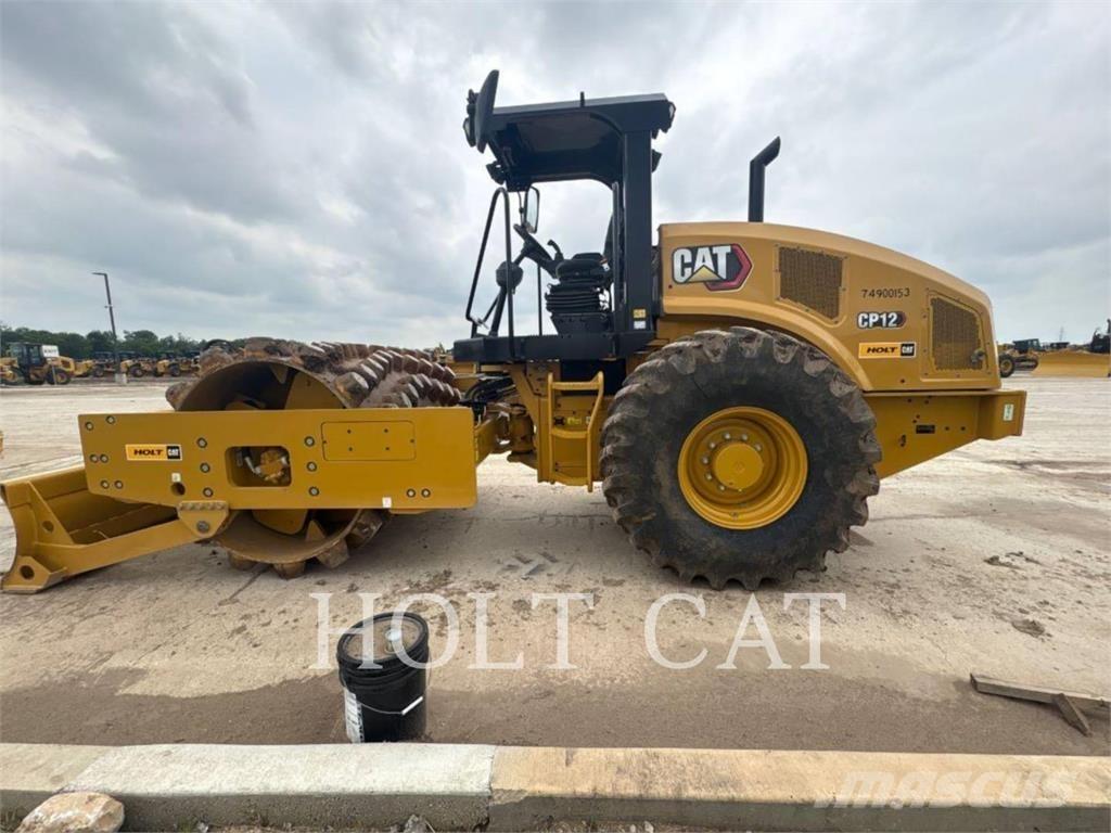 CAT CP12 Tek tamburlu silindirler