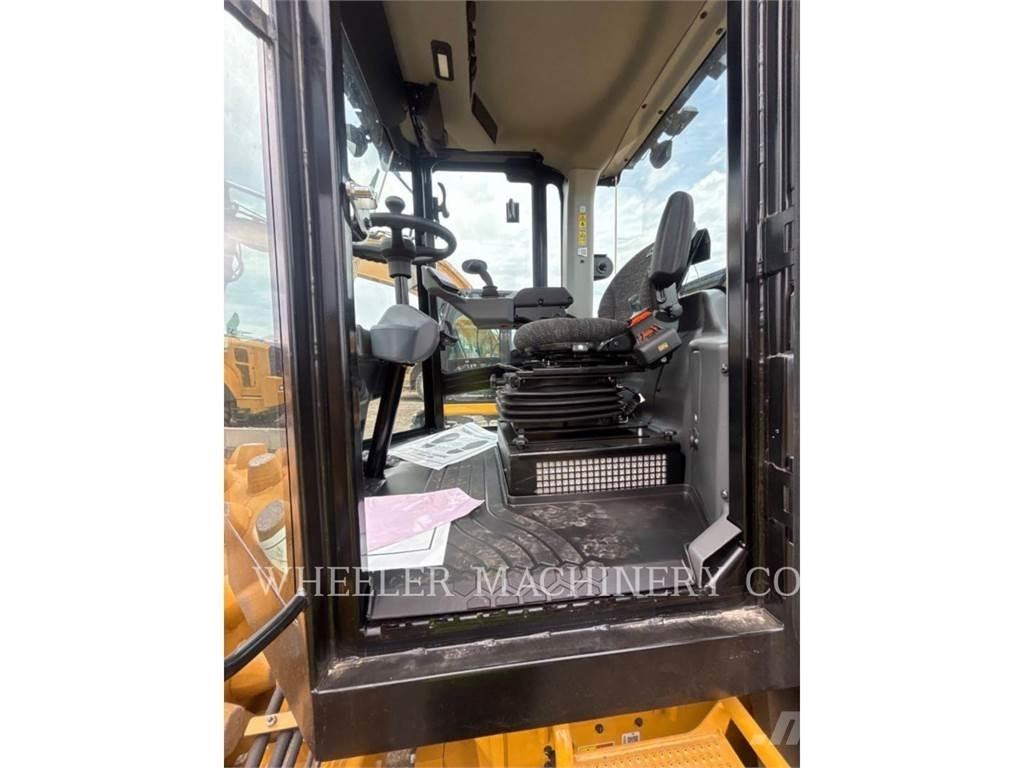 CAT CP16 Tek tamburlu silindirler