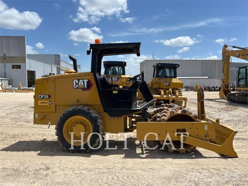 CAT CP34 Tek tamburlu silindirler