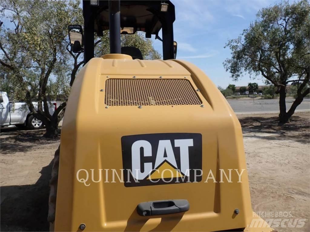 CAT CP44 Bitüm pülverizatörleri