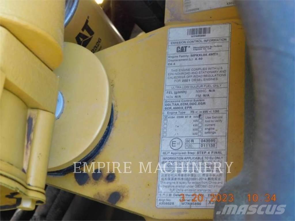 CAT CP54B Tek tamburlu silindirler