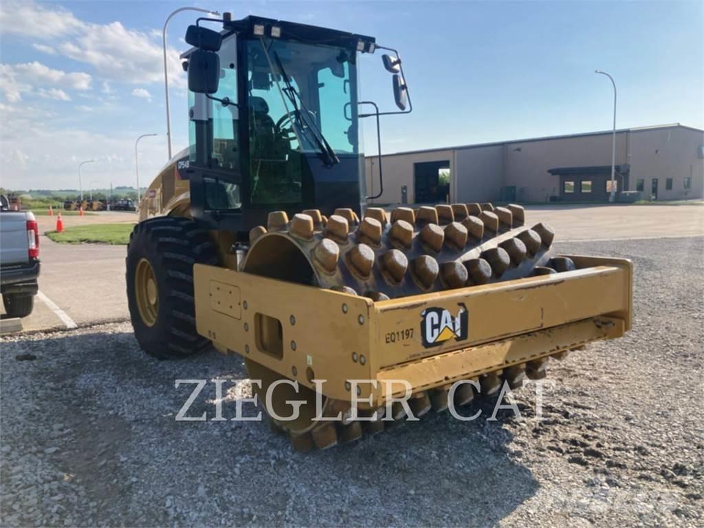 CAT CP54B Zemin sıkıştırma makineleri