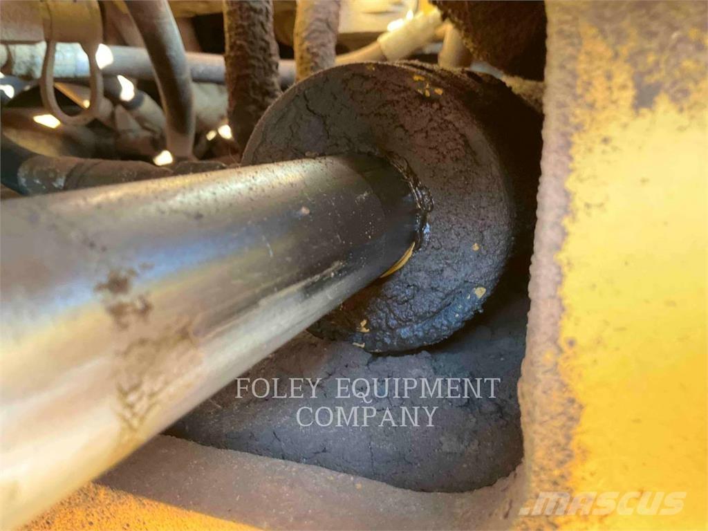 CAT CP56 Zemin sıkıştırma makineleri
