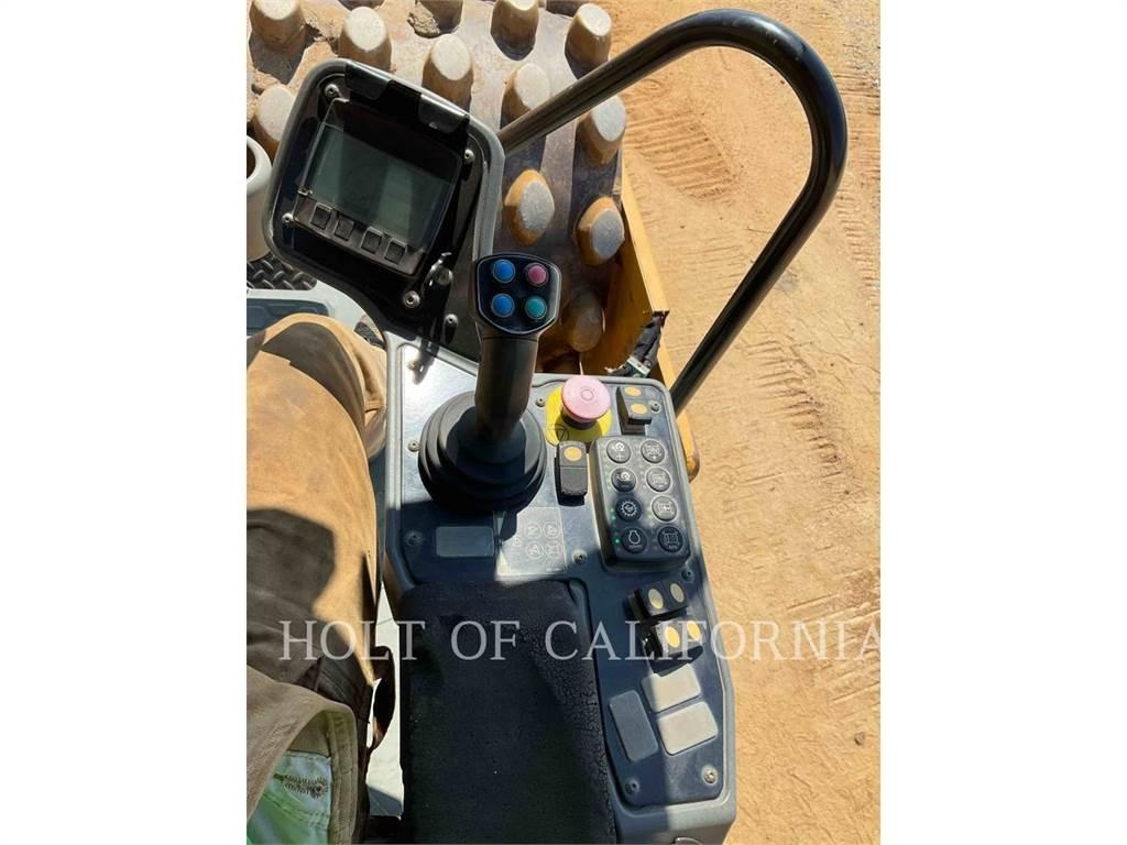 CAT CP56B Tek tamburlu silindirler