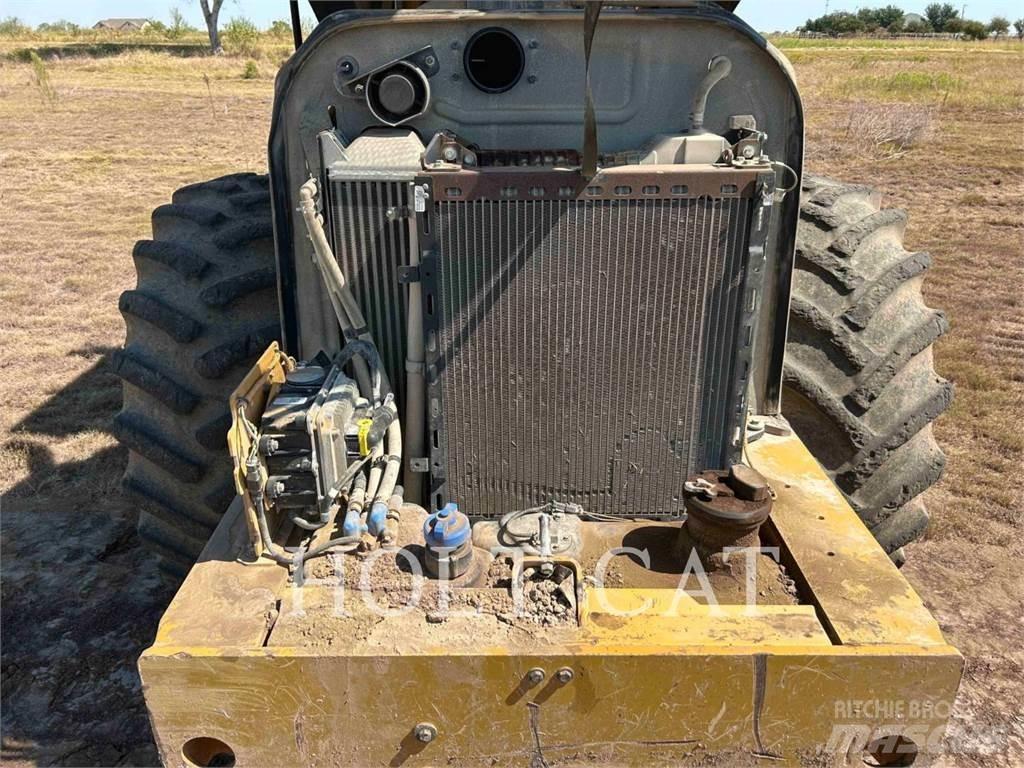 CAT CP56B Tek tamburlu silindirler