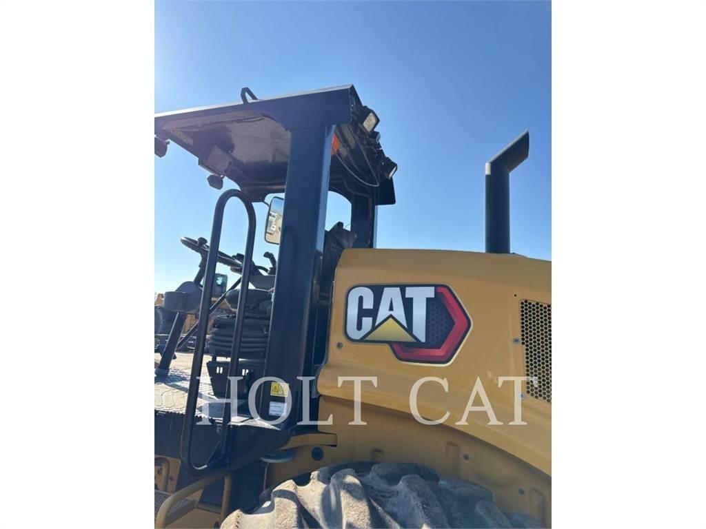 CAT CP56B Zemin sıkıştırma makineleri