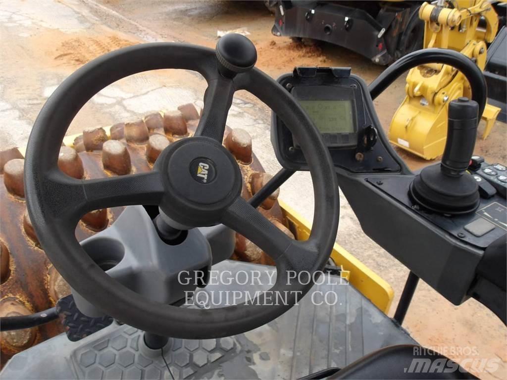 CAT CP56B Tek tamburlu silindirler