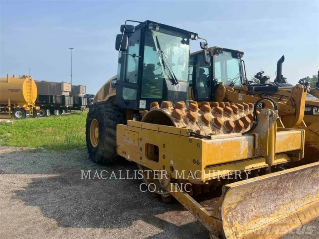 CAT CP56B Tek tamburlu silindirler
