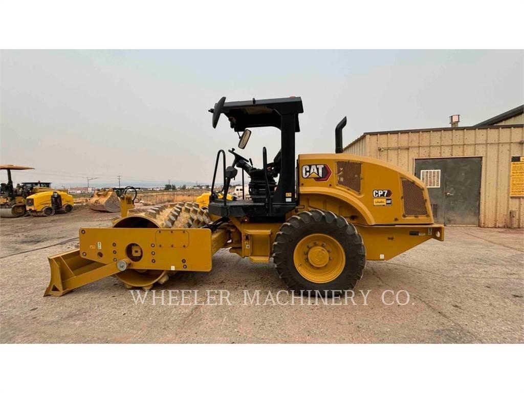 CAT CP7 Tek tamburlu silindirler