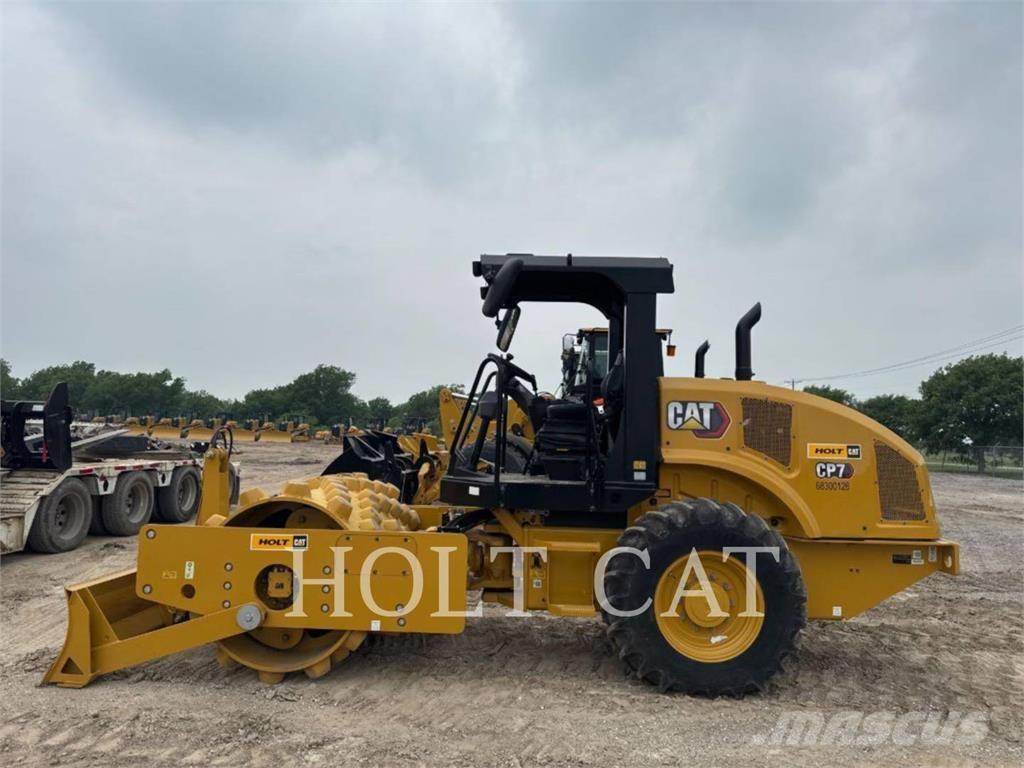 CAT CP7 Tek tamburlu silindirler